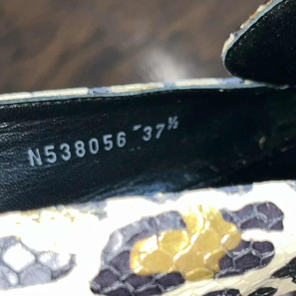 Flats - Picture 9 of 10